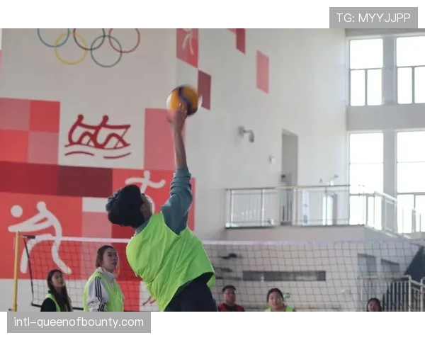 体育兴趣小组与俱乐部活跃,成为社交与运动结合重要载体。 体育兴趣小组与俱乐部活跃,成为社交与运动结合重要载体。